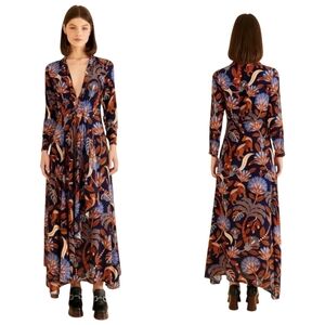 FARM RIO Nature Beauty Long Sleeve V-neck Maxi Dress